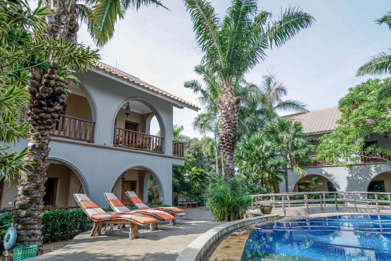 Coconut Lodge Resort Jepara Zewnętrze zdjęcie
